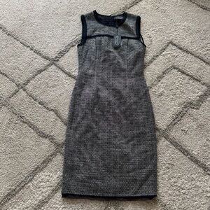 Magaschoni navy blue white tweed knee length dress sleeveless office 2 new